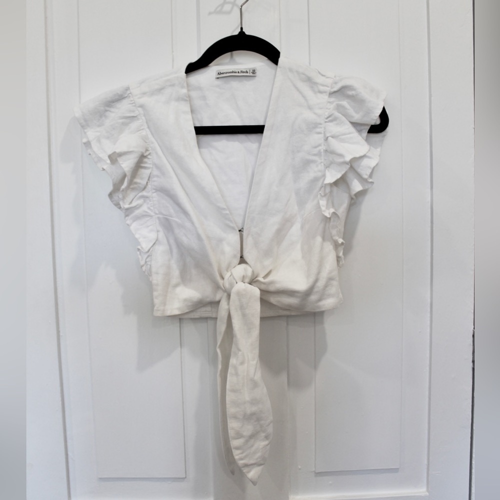 Abercrombie & Fitch Linen Cropped White Ruffle Tie-Front Top | XSmall